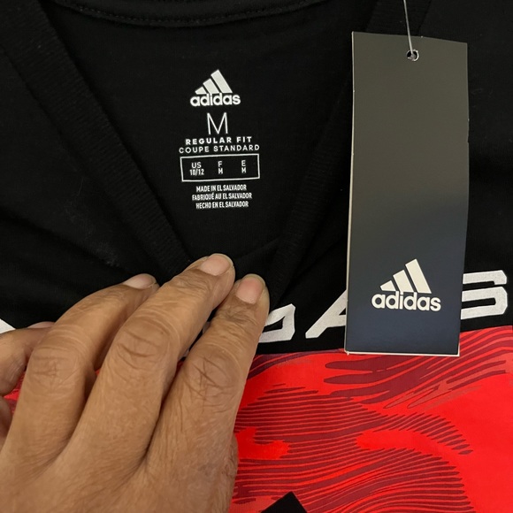 Adidas New Teen Tee shirt! - Picture 2 of 3